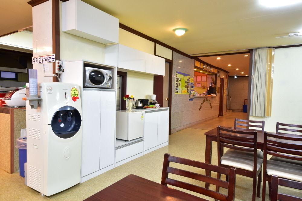 Motel Seoraksan Park Sokcho Esterno foto